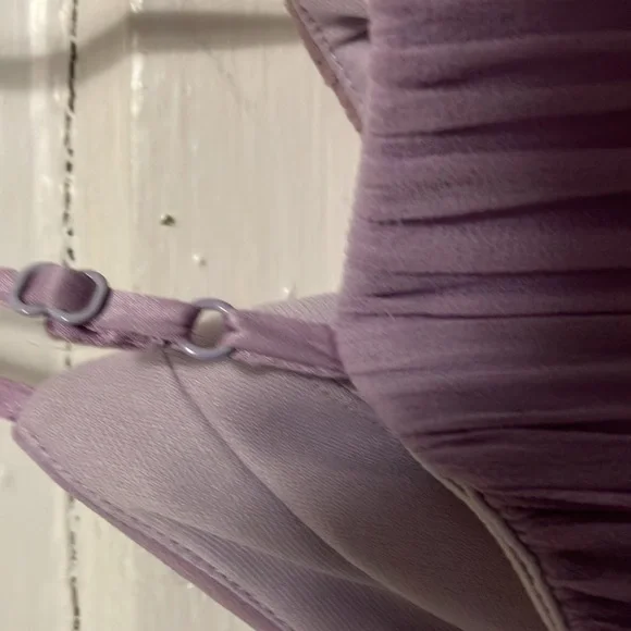 Like new !  100% silk chiffon , lilac color dress with beaded embellishments. - Picture 11 of 15